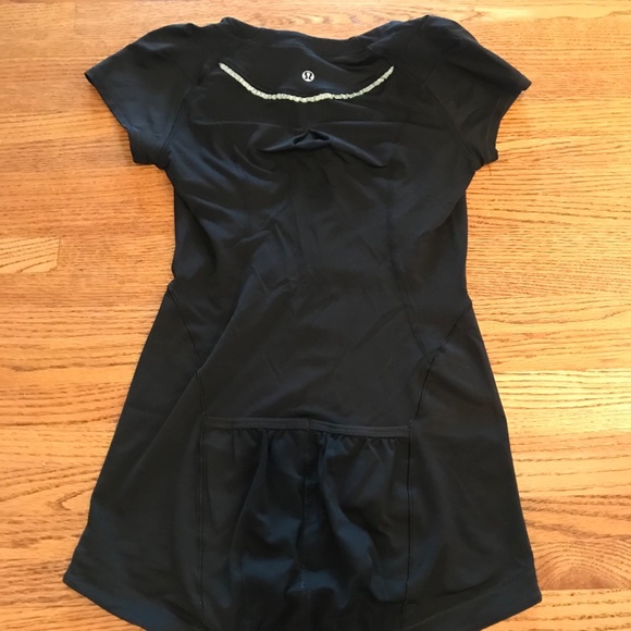 Lululemon Black spandex biking shirt - Picture 2 of 3